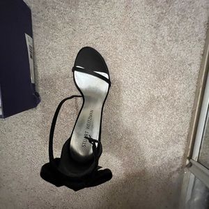Stuart weitzman black 4 inch heels size 9 with bow at the back